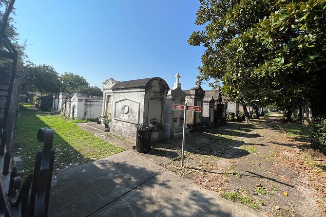 Garden District Architecture Walking Tour in New Orleans - My booking checklist so you get the most out of it