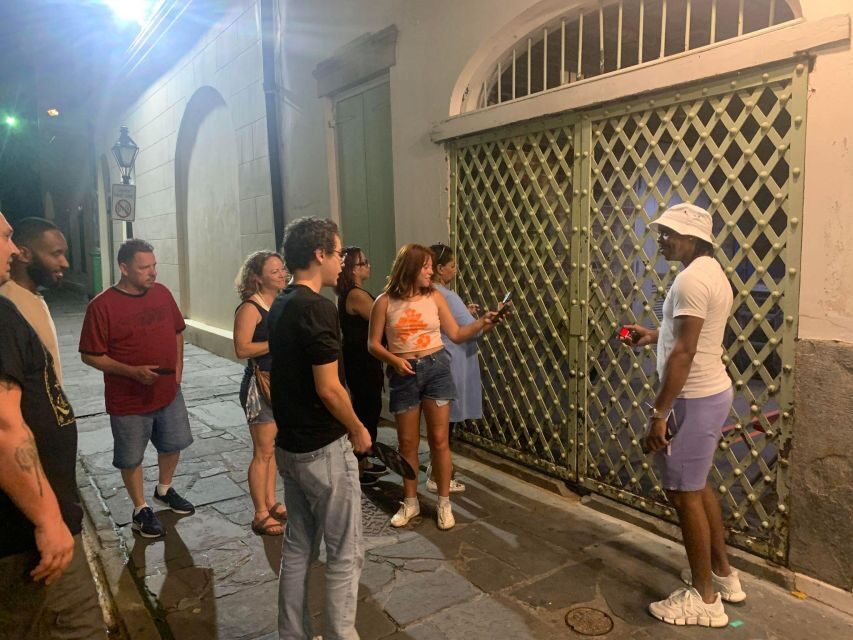 Ghost Tour with ghost hunting gear - Key things you’ll notice on this EMF ghost hunt
