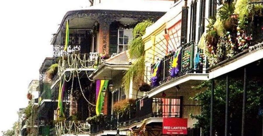 New Orleans: 2-Hour Historical Walking Tour - Jackson Square: where the tour slows down