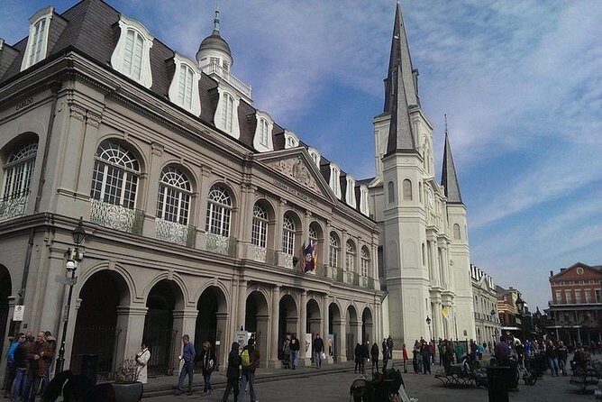 New Orleans Citywide Driving Tour - Driving through neighborhoods: Marigny, Esplanade Avenue, and the architecture you can read