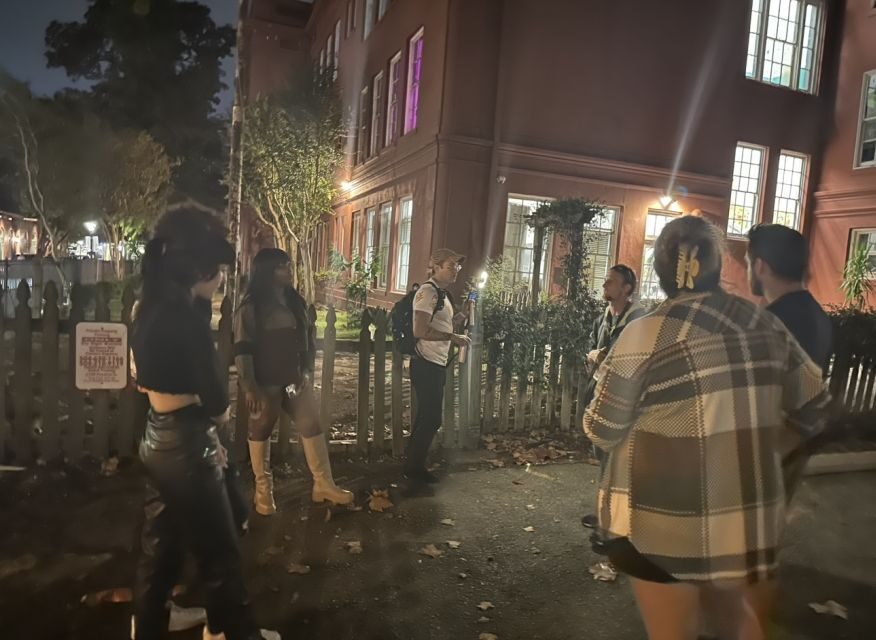 New Orleans Drunken Ghost and Vampire Experience - A 2-Hour French Quarter Walk Built Around Stories and To-Go Stops