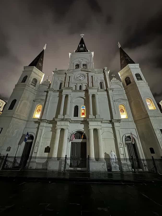 New Orleans: French Quarter Ghosts Haunted Walking Tour - Price and value: what $27 gets you in the Quarter