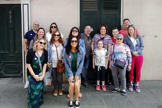 New Orleans French Quarter History Walking Tour - Stop 2: Vieux Carre streets, courtyards, and the architecture you can spot fast
