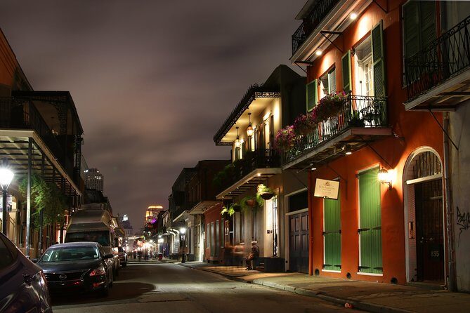 New Orleans Ghost Tour: Go Inside a Haunted Location - A historian-led ghost walk with real door access