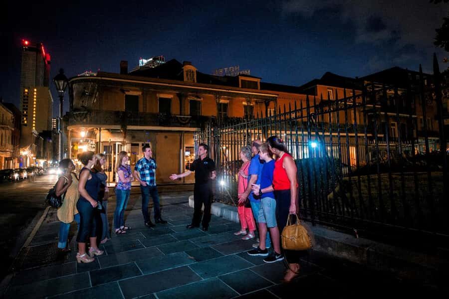 New Orleans: Ghosts & Spirits Interactive Walking Tour - Haunted Sites and Paranormal-Style Storytelling (Without Pretending It’s Proof)