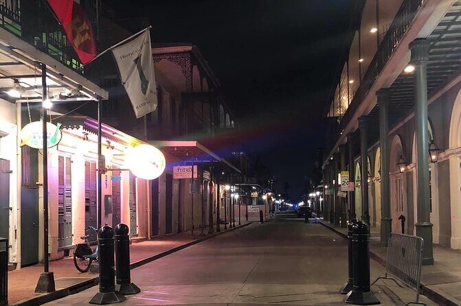 New Orleans Haunted & History Tour - How the route works: pace, bars, and what you’re actually doing