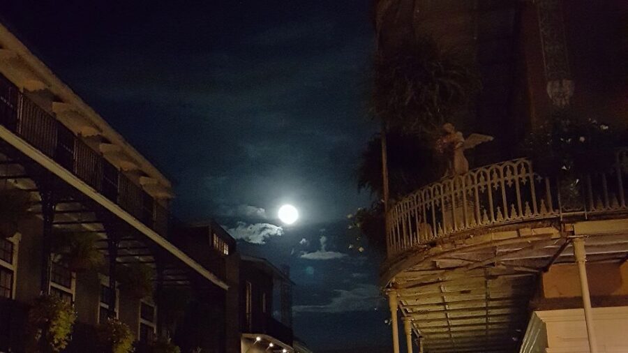 New Orleans: Lewd Spirits Tour - Meet at Unique NOLA Tours and Get the Tone Fast