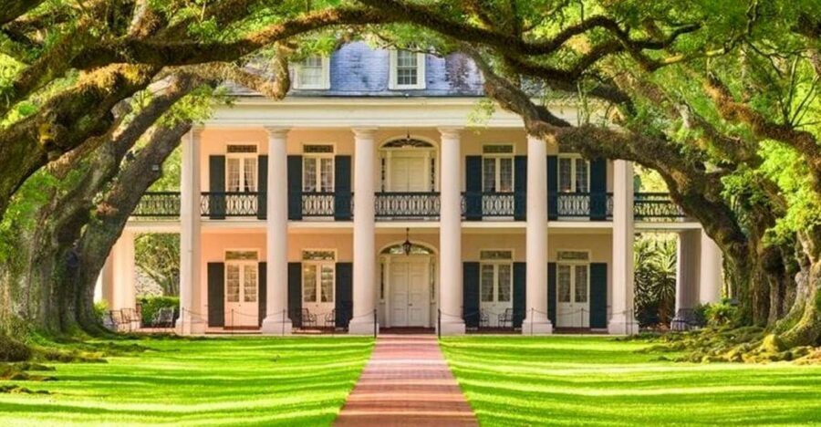 New Orleans: Oak Alley Plantation and Katrina City Tour - Oak Alley Plantation: 28 Oak Trees and a Greek Revival House Tour