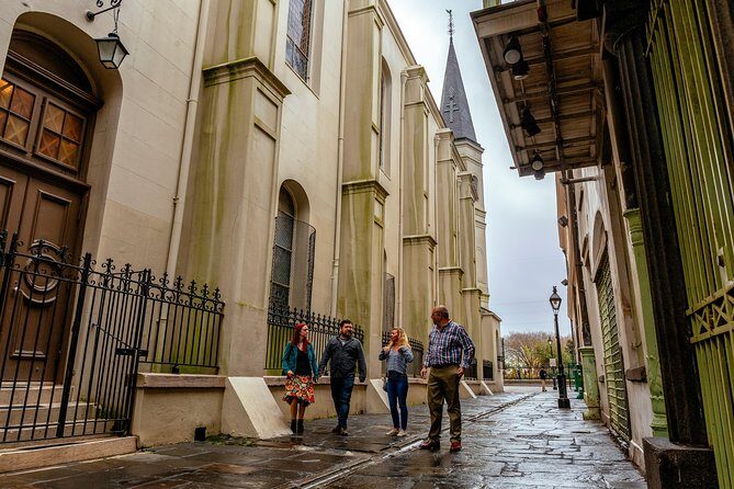 New Orleans Private Kickstart Tour with a Local - Saint Peter and Royal Street: Views and Street-Reading Skills