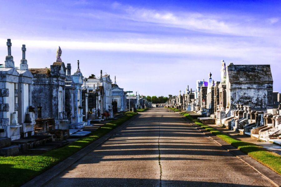 New Orleans: Secrets and Societies Cemetery Experience - Key takeaways before you go
