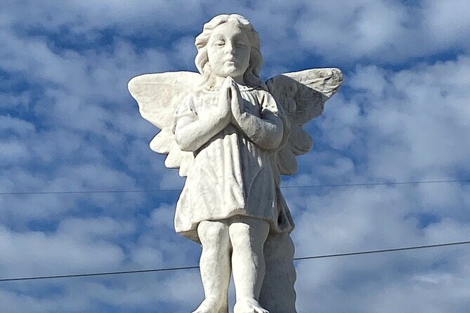St. Roch Cemetery Walking Tour by Save Our Cemeteries - Good Friday procession: the tradition behind the 14 stations