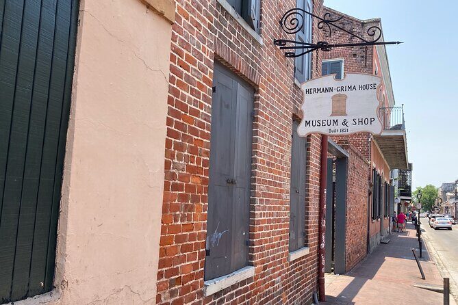 Walking Tour about The Good, The Bad and The Beautiful Women of New Orleans - Meet at 820 St. Louis St. and Get Your Timing Right